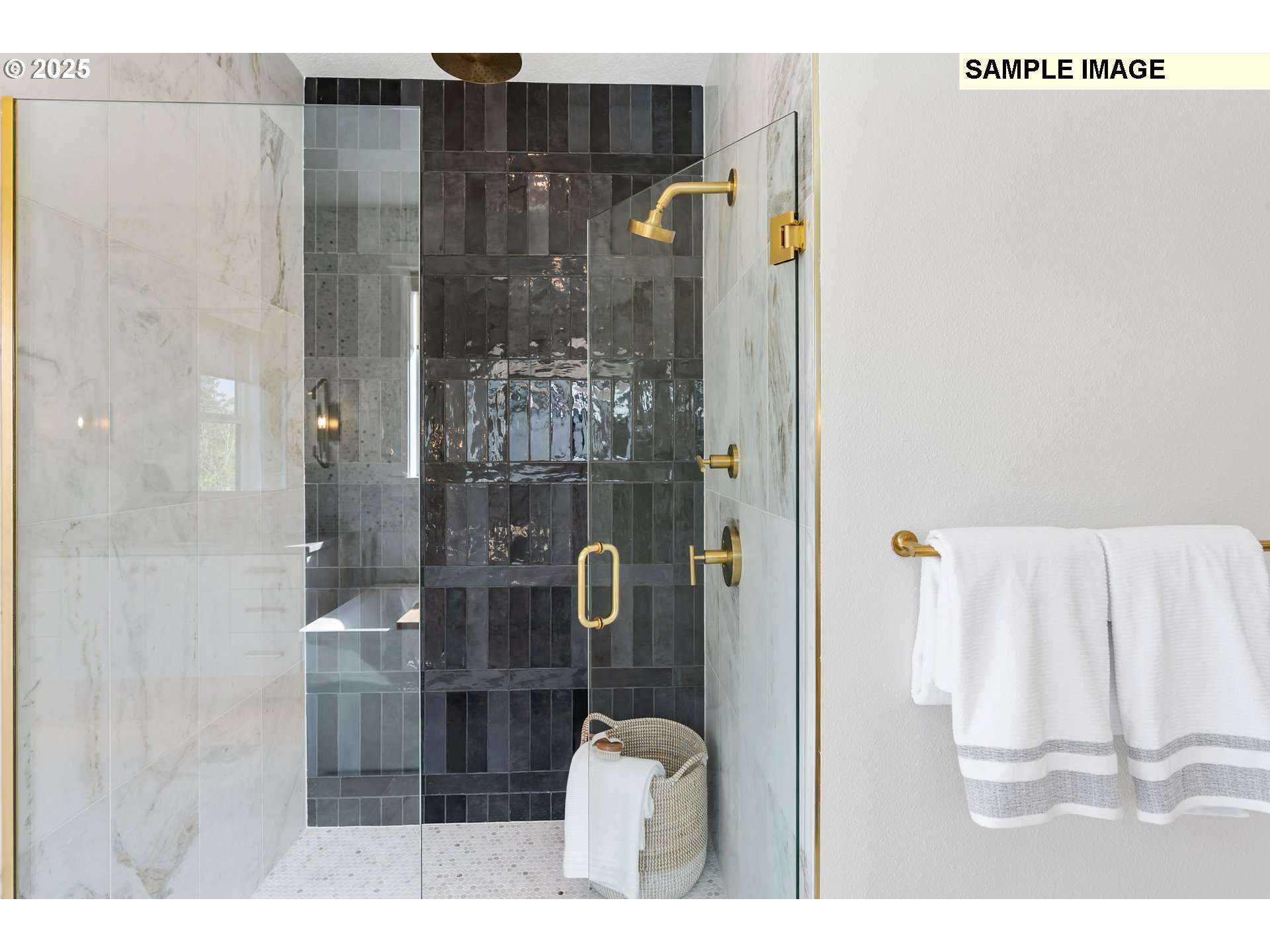 526 North Z Circle Washougal, WA 98671 - Photo 12 of 15 a bathroom with a shower