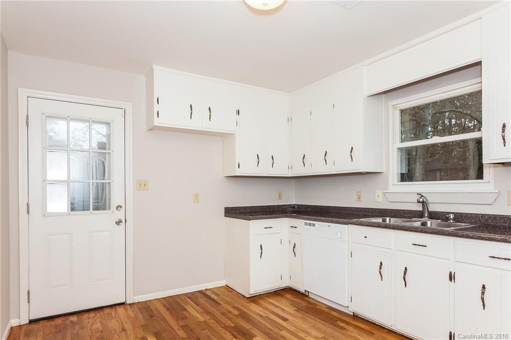 8301 Barncliff Road Charlotte, NC 28227 - Photo 14 of 25 Gallery Image 14
