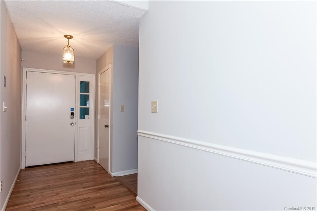 8301 Barncliff Road Charlotte, NC 28227 - Photo 6 of 25 Gallery Image 6