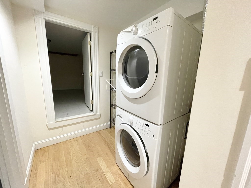 98 L Street, Unit STREET Boston, MA 02127 - Photo 18 of 19 a utility room with dryer and washer