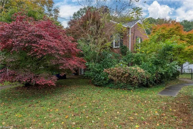 $325,000 | 3432 Royalton Street, Winston-Salem, NC 27104