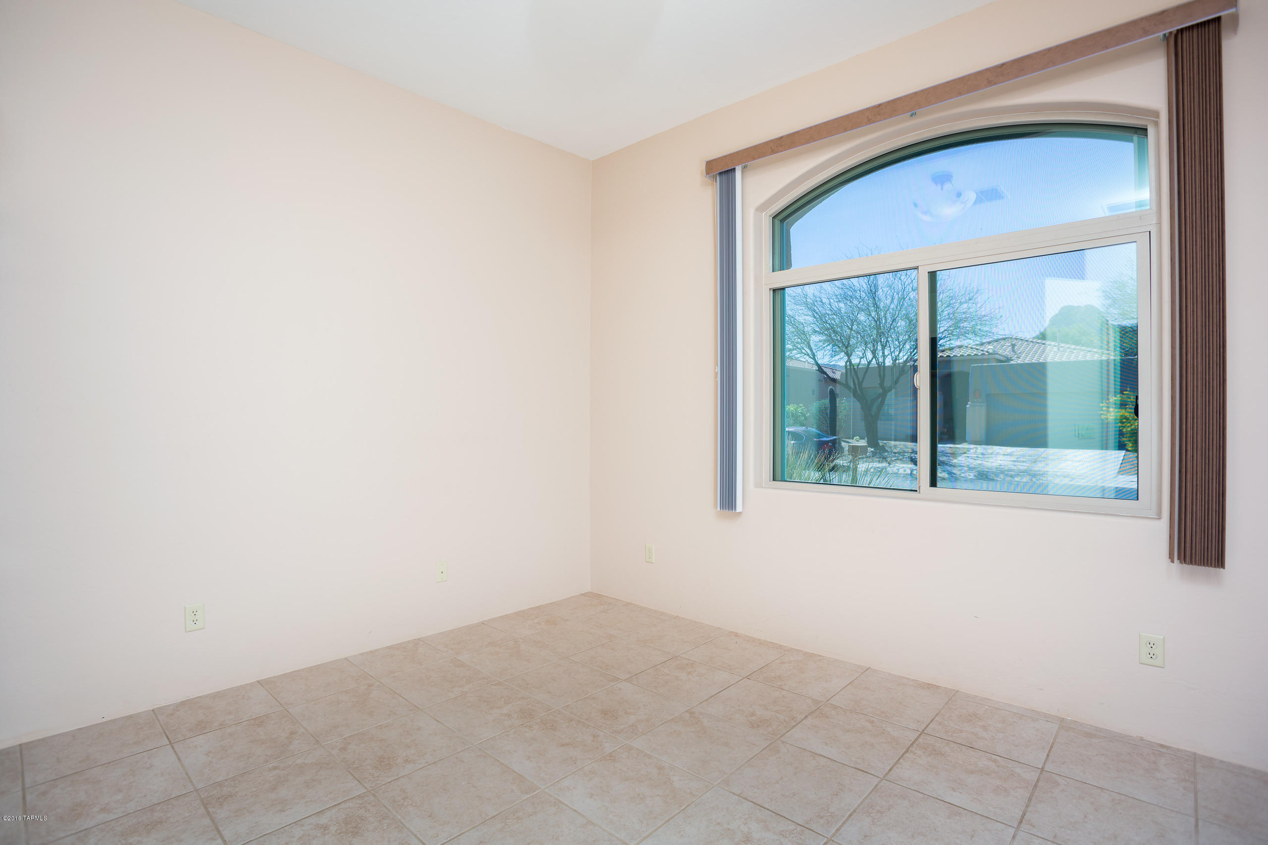 7558 West Pepper Ridge Road Tucson, AZ 85743 - Photo 18 of 21 Gallery Image 18