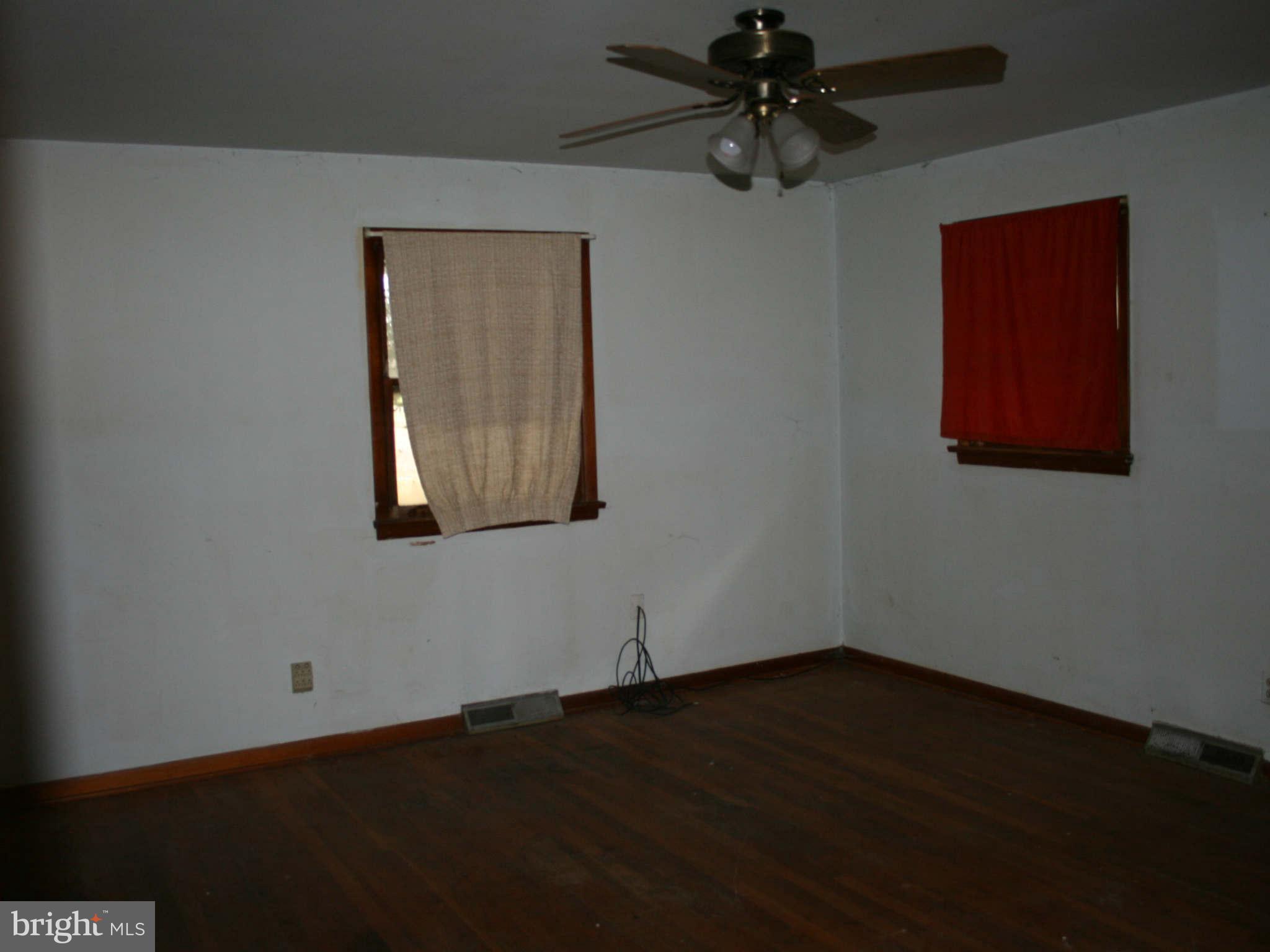 594 Old Oak Road Severn, MD 21144 - Photo 14 of 22 Bedroom