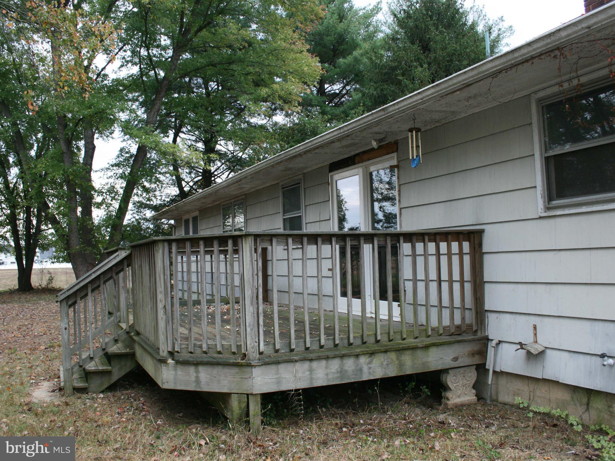 594 Old Oak Road Severn, MD 21144 - Photo 4 of 22 Exterior (Rear)