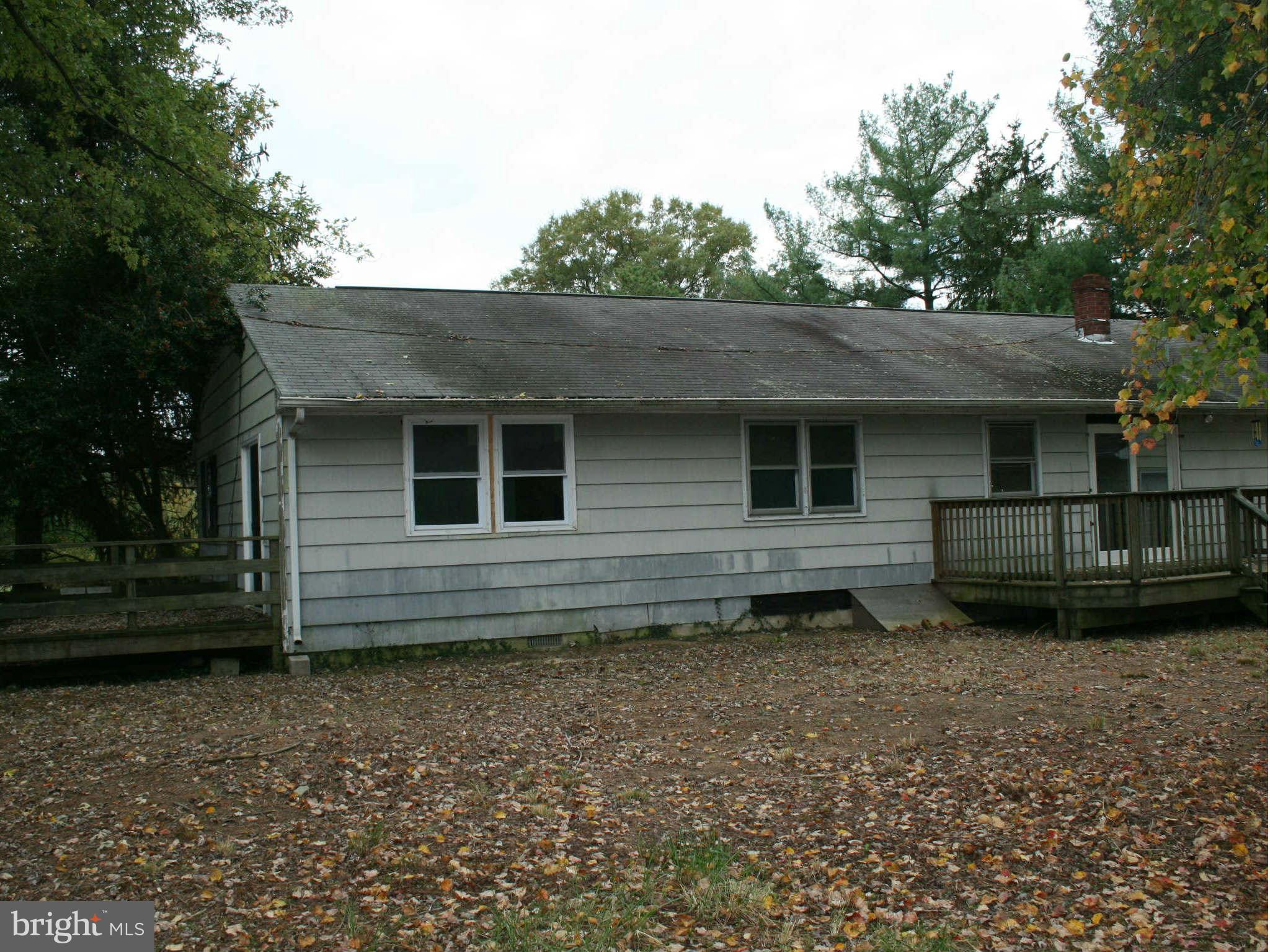594 Old Oak Road Severn, MD 21144 - Photo 5 of 22 Exterior (Rear)