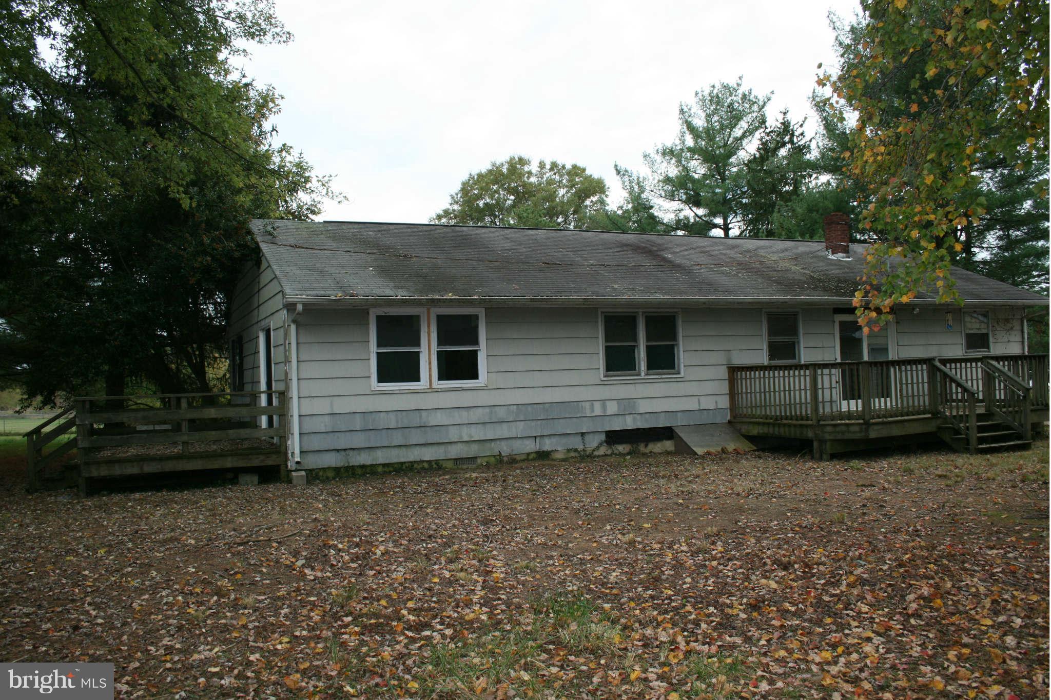 594 Old Oak Road Severn, MD 21144 - Photo 8 of 22 Exterior (Rear)