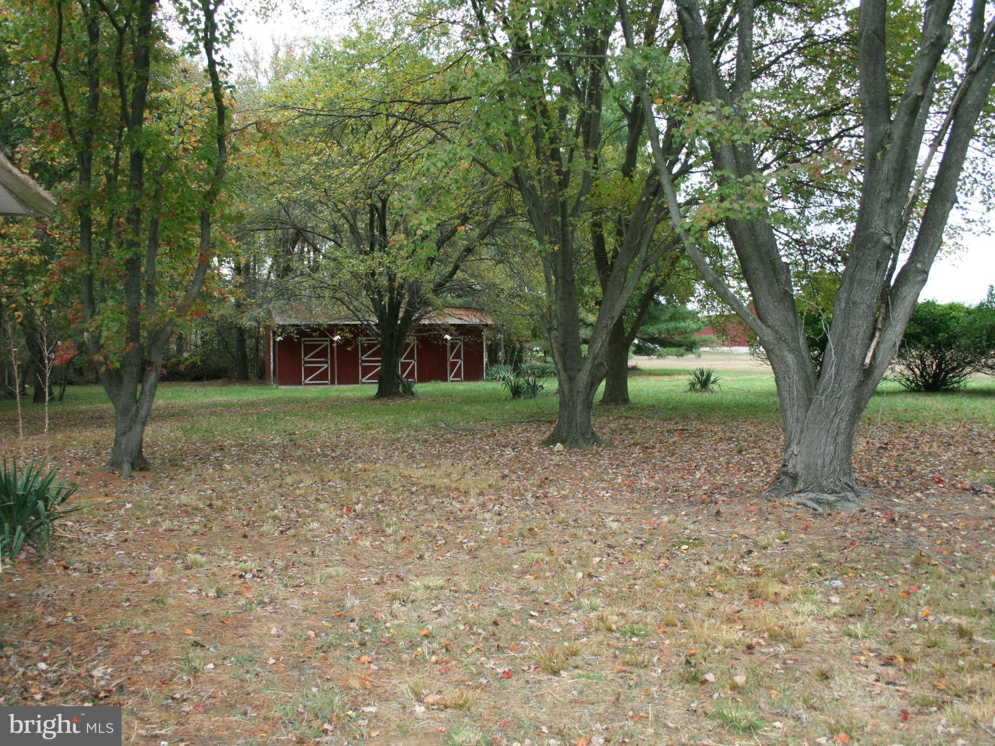 594 Old Oak Road Severn, MD 21144 - Photo 9 of 22 Exterior (Rear)