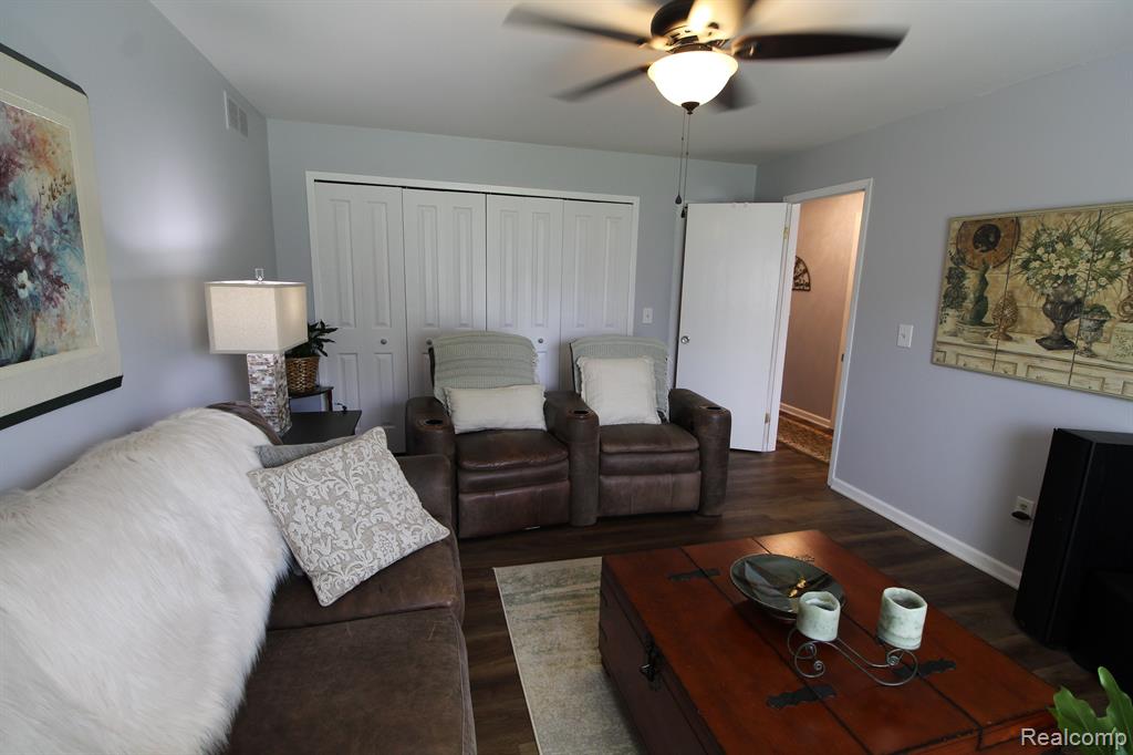 31775 Ridgeside Drive, Unit 2 Farmington Hills, MI 48334 - Photo 43 of 90