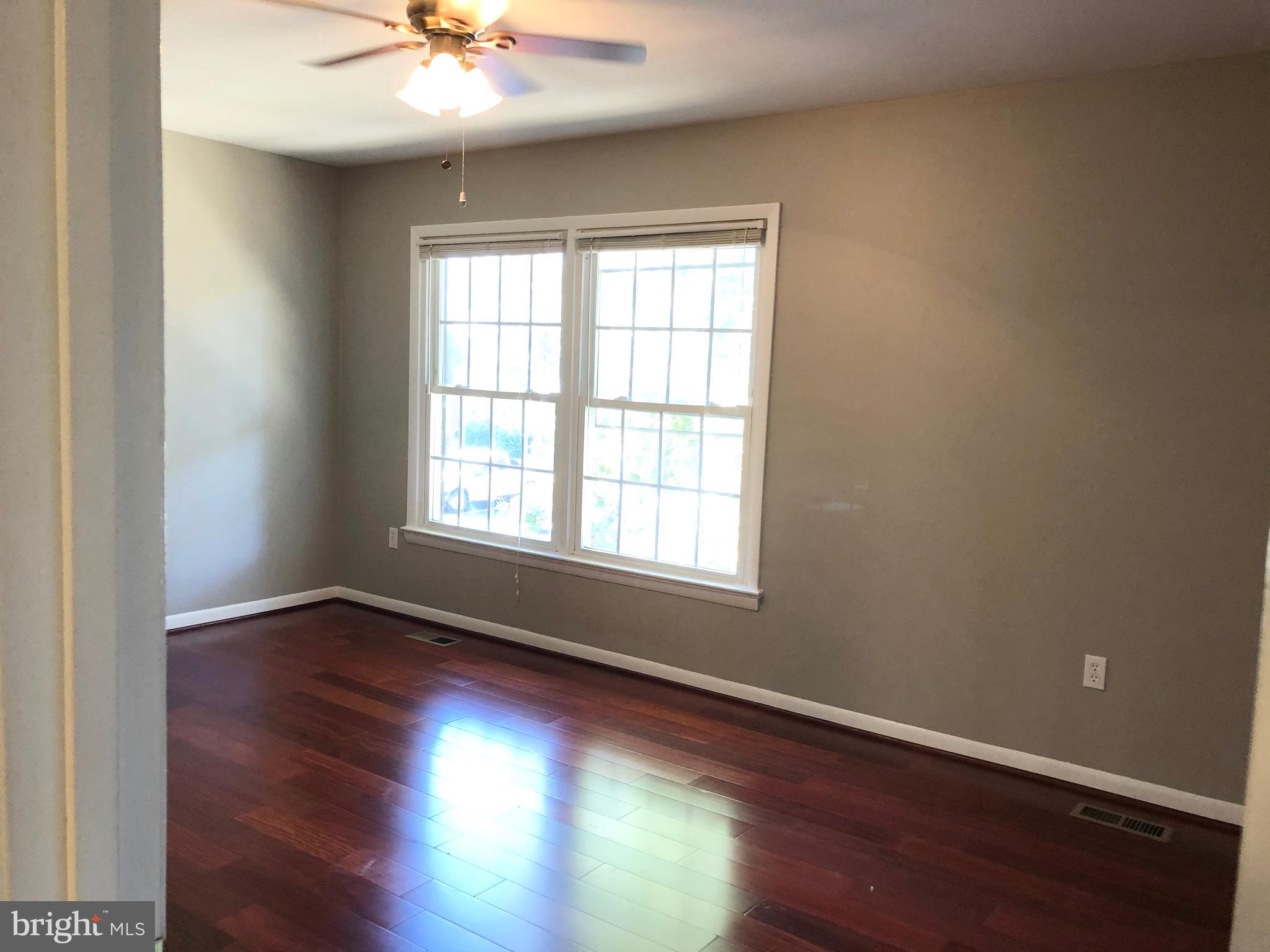 6471 Silver Ridge Circle Alexandria, VA 22315 - Photo 19 of 35