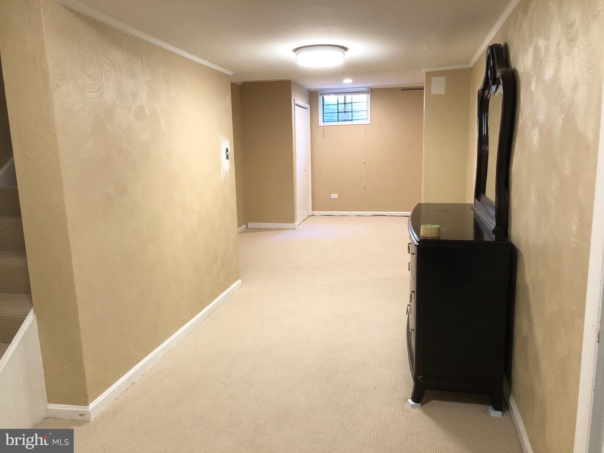 6471 Silver Ridge Circle Alexandria, VA 22315 - Photo 30 of 35