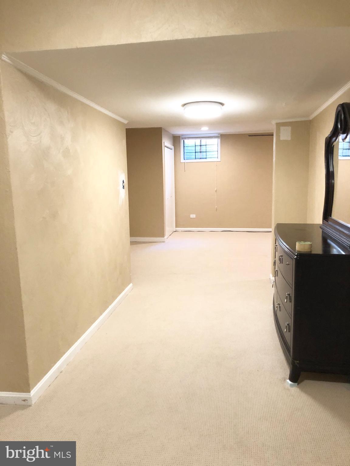 6471 Silver Ridge Circle Alexandria, VA 22315 - Photo 31 of 35