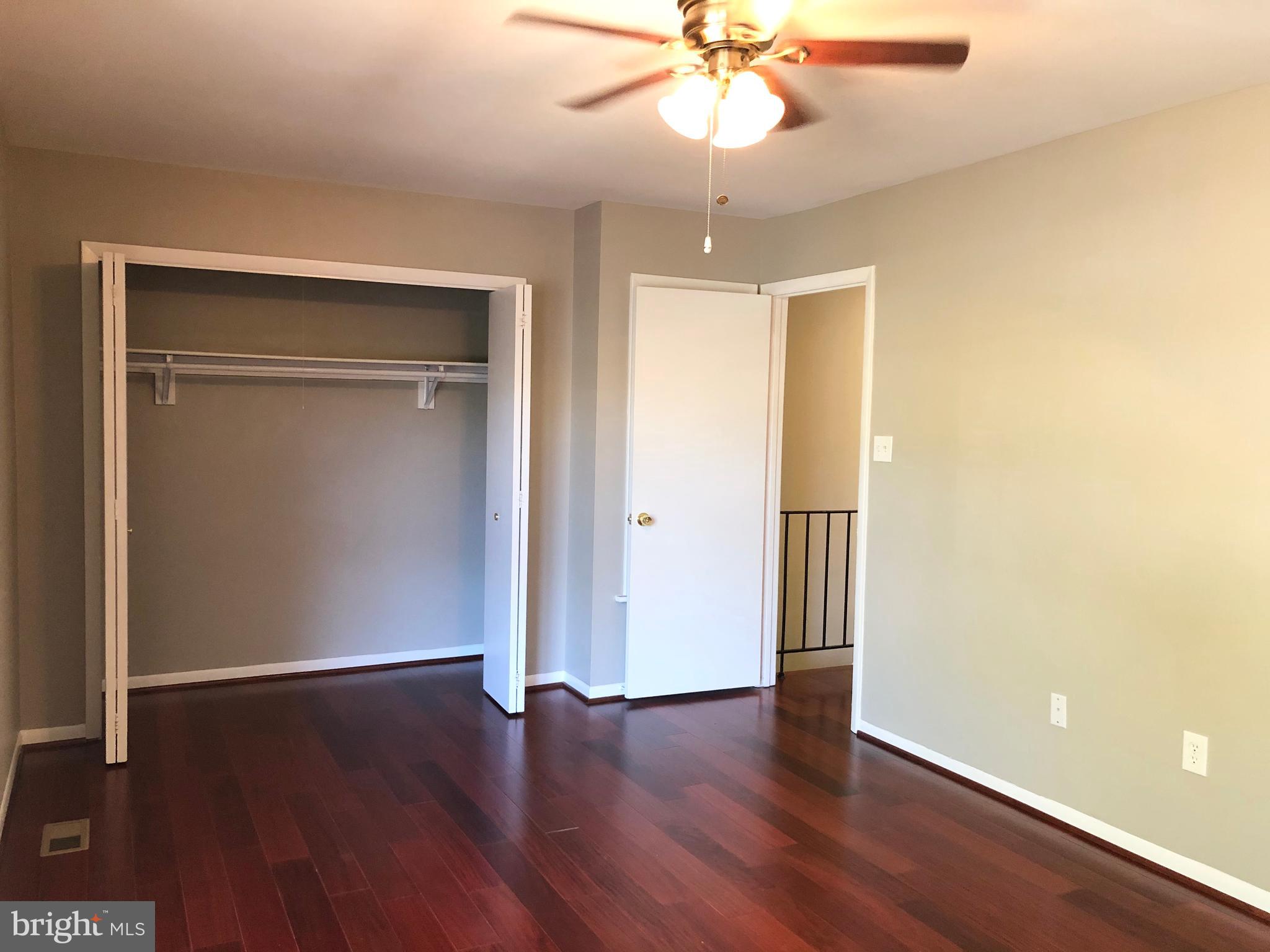 6471 Silver Ridge Circle Alexandria, VA 22315 - Photo 8 of 35