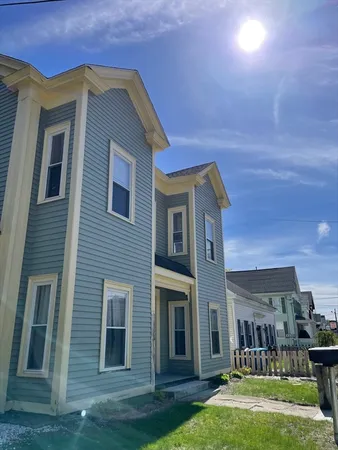 $1,850 | 71 Main Street, Unit 2, Blackstone, MA 01504