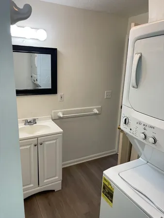$1,850 | 71 Main Street, Unit 2, Blackstone, MA 01504