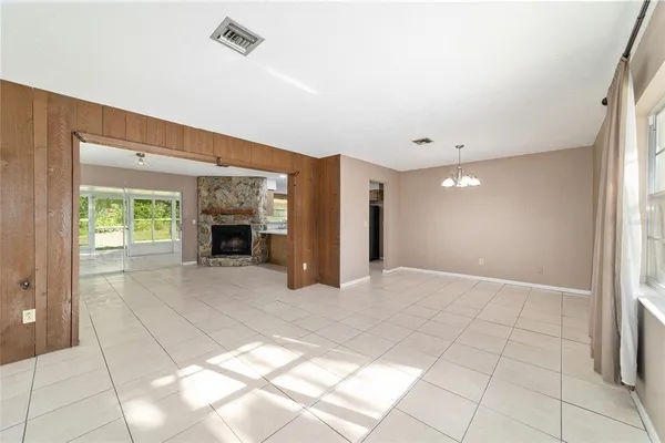 $279,900 | 1325 Southeast 19th Street, Ocala, FL 34471