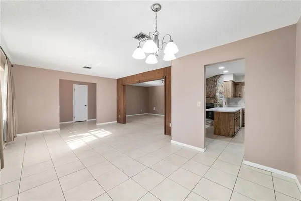 $279,900 | 1325 Southeast 19th Street, Ocala, FL 34471