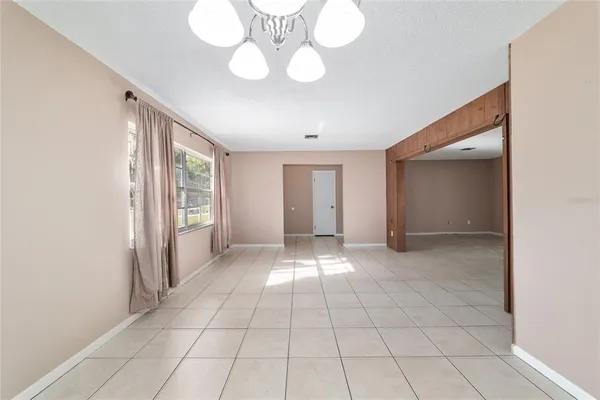 $279,900 | 1325 Southeast 19th Street, Ocala, FL 34471