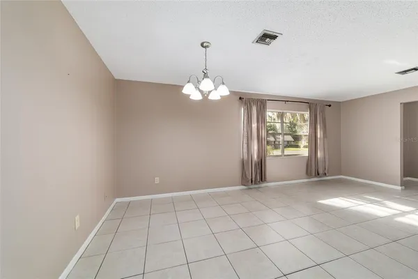 $279,900 | 1325 Southeast 19th Street, Ocala, FL 34471