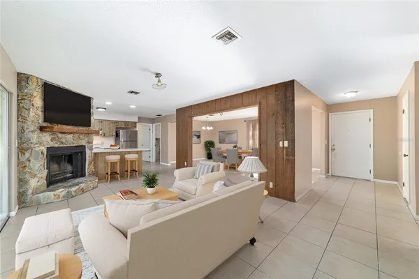 $279,900 | 1325 Southeast 19th Street, Ocala, FL 34471