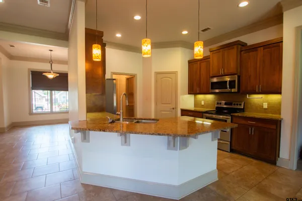 $329,900 | 7361 Flat Rock Lane, Tyler, TX 75703