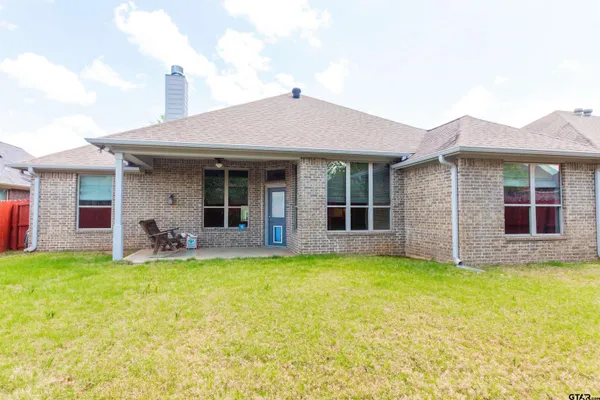 $329,900 | 7361 Flat Rock Lane, Tyler, TX 75703