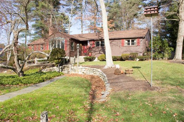12 Spring Street Norfolk, MA 02056 - Photo 2 of 27 Gallery Image 2