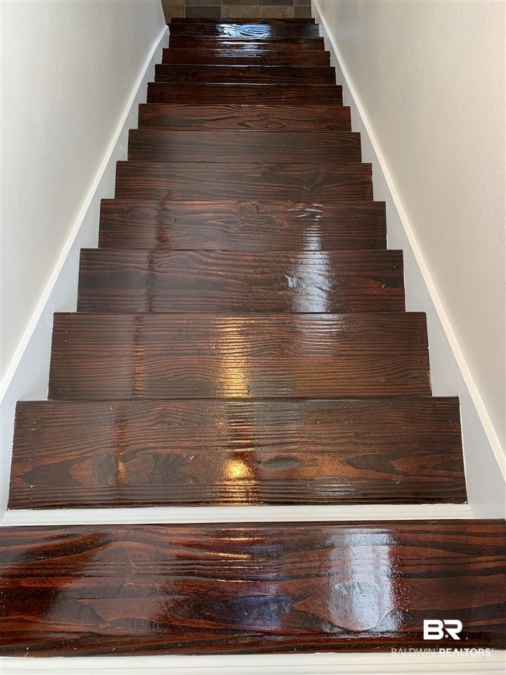 13402 County Road 91 Elberta, AL 36530 - Photo 32 of 32 Hardwood Stairs