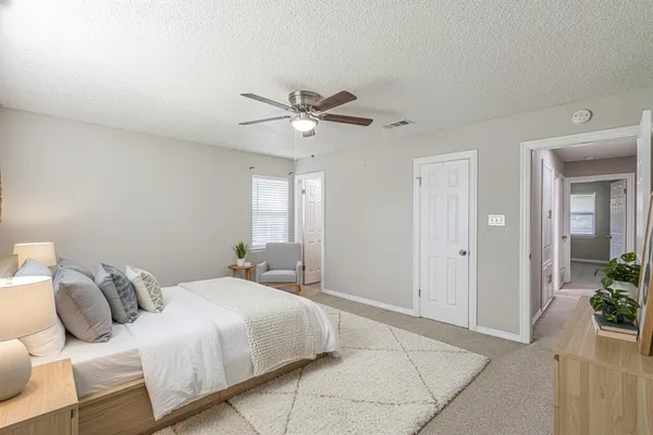 $2,300 | 311 Hedgerow Lane, Lewisville, TX 75057