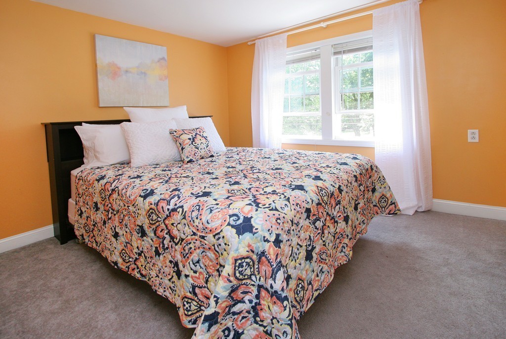 108 Hamilton Street Saugus, MA 01906 - Photo 5 of 22 Gallery Image 5