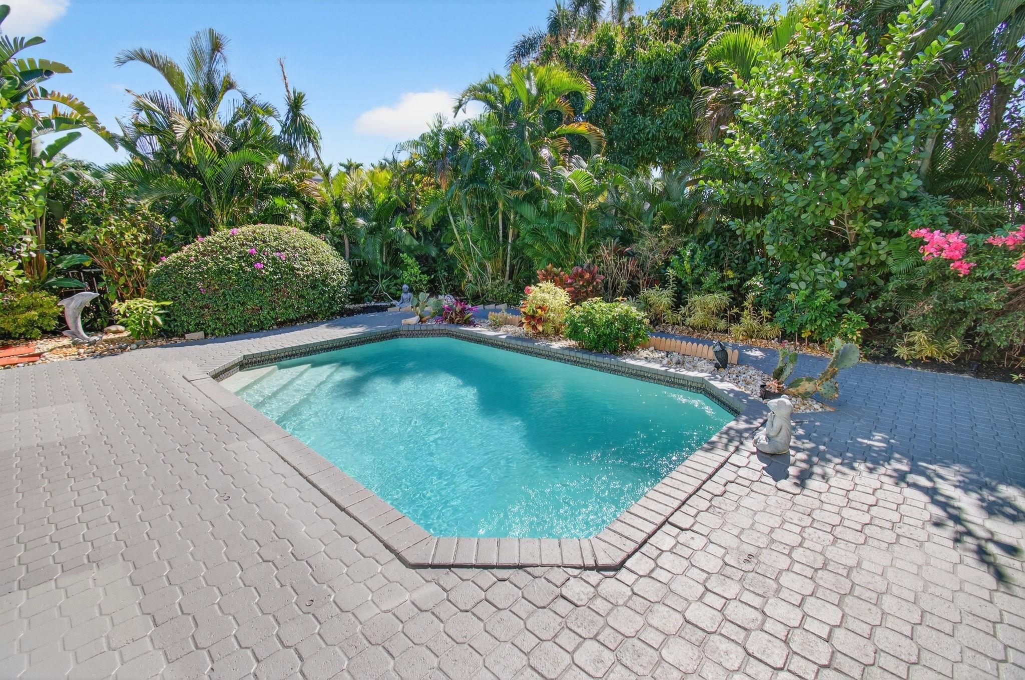 6584 Hampton Circle Boca Raton, FL 33496 - Photo 2 of 84 Photo 2