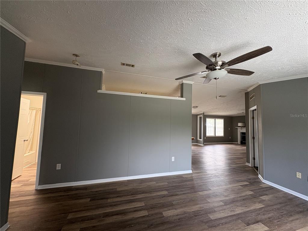 9145 Lincoln Road St. Cloud, FL 34773 - Photo 7 of 23