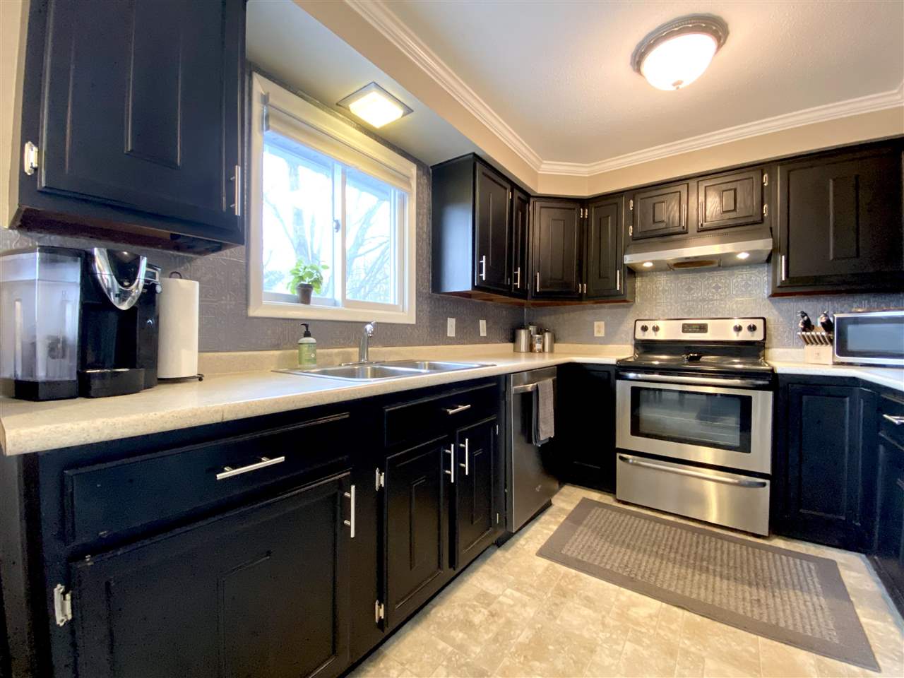 14337 Stuart Road Chesaning, MI 48616 - Photo 7 of 79 50068167-6.JPG