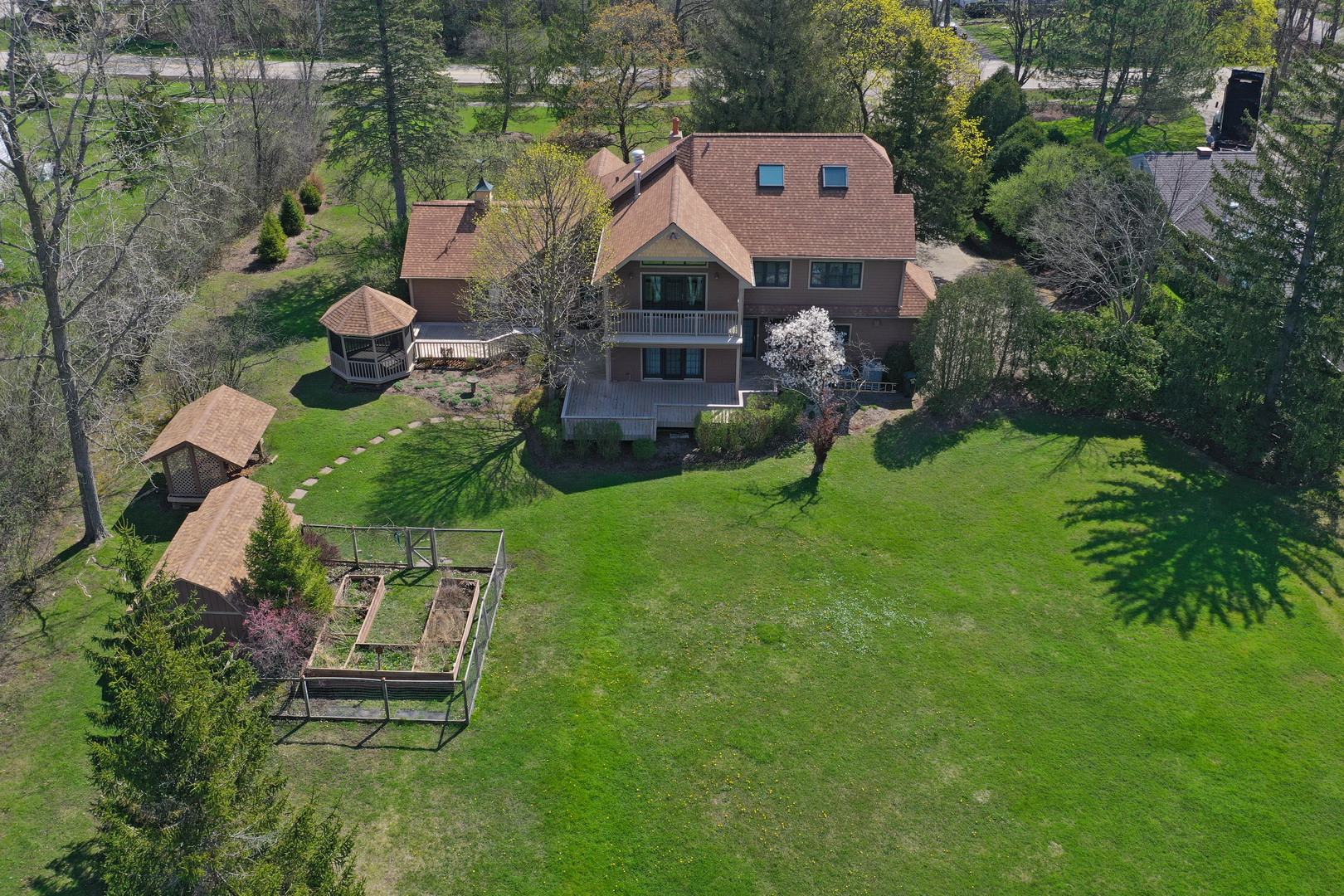 1760 Telegraph Road Lake Forest, IL 60045 - Photo 2 of 2 an aerial view of a house