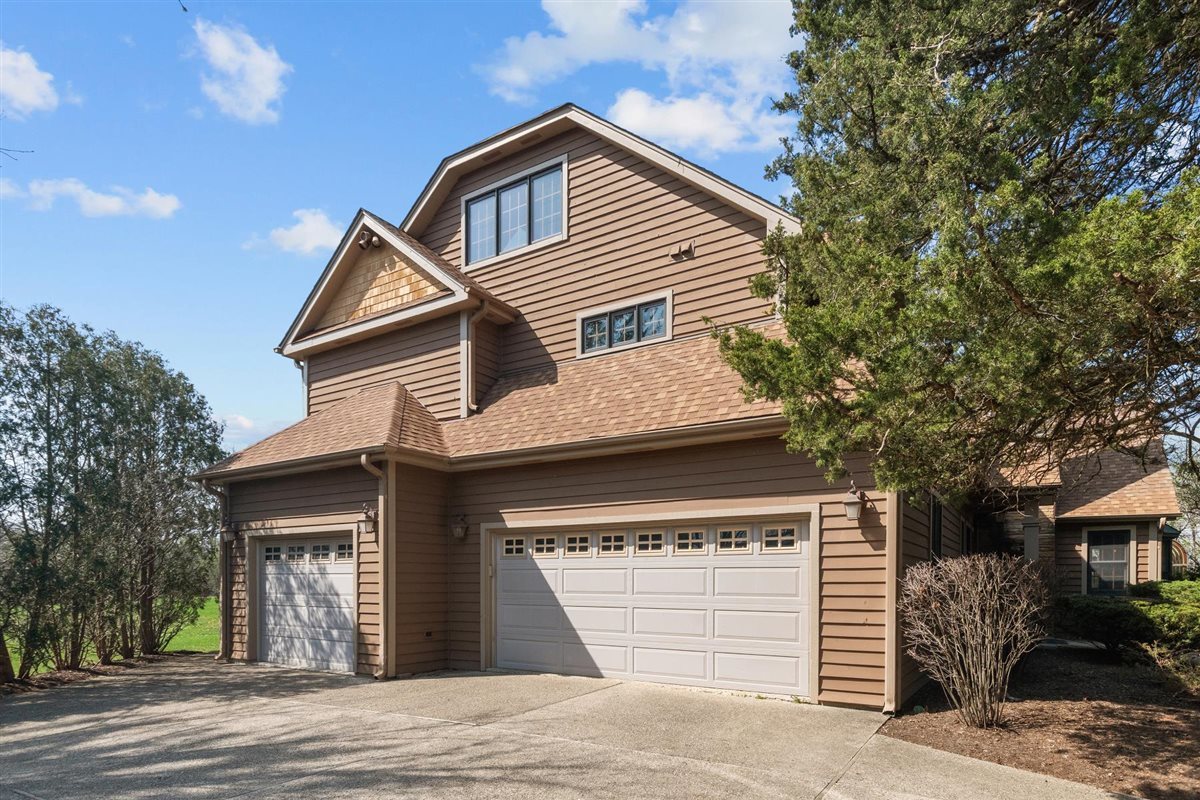 1760 Telegraph Road Lake Forest, IL 60045 - Photo 46 of 50 a front view of a house with a garage