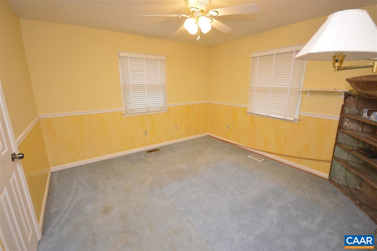 282 Springbrook Lane Stanardsville, VA 22973 - Photo 11 of 18 Gallery Image 11