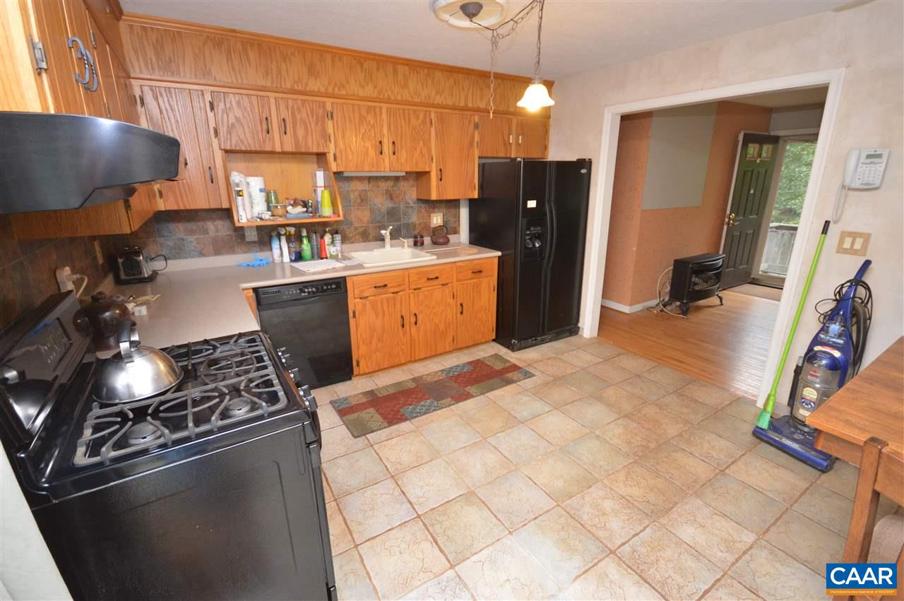 282 Springbrook Lane Stanardsville, VA 22973 - Photo 14 of 18 Gallery Image 14