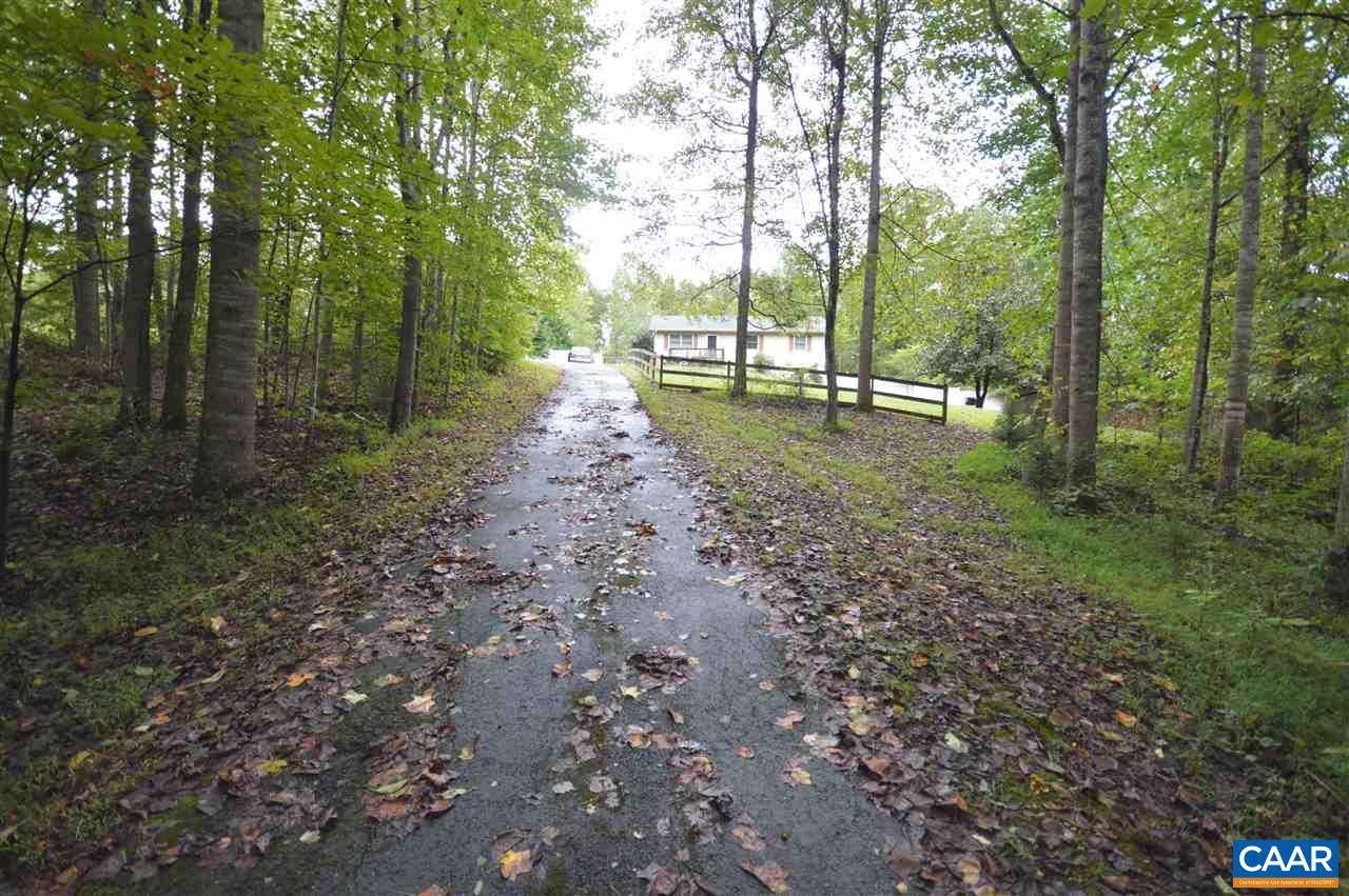 282 Springbrook Lane Stanardsville, VA 22973 - Photo 6 of 18 Gallery Image 6