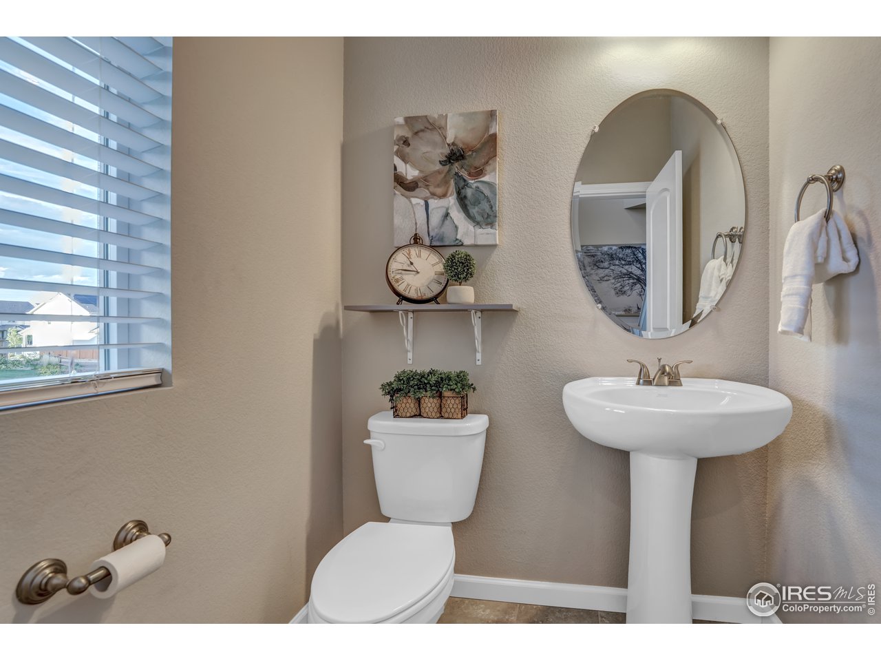 651 Ranchhand Drive Berthoud, CO 80513 - Photo 12 of 35 Gallery Image 12