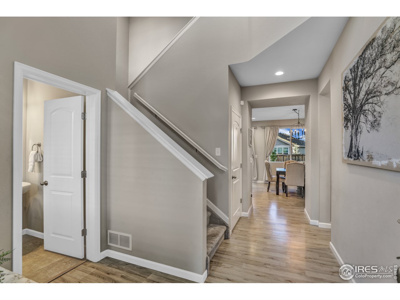 651 Ranchhand Drive Berthoud, CO 80513 - Photo 4 of 35 Gallery Image 4