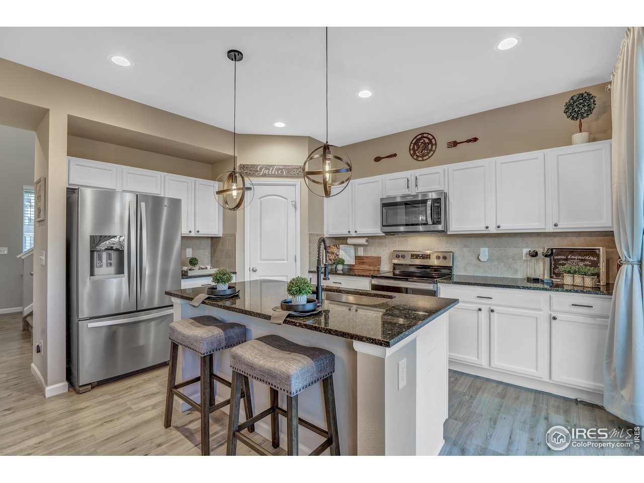 651 Ranchhand Drive Berthoud, CO 80513 - Photo 7 of 35 Gallery Image 7