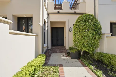 $850,000 | 2613 Museum Way, Fort Worth, TX 76107