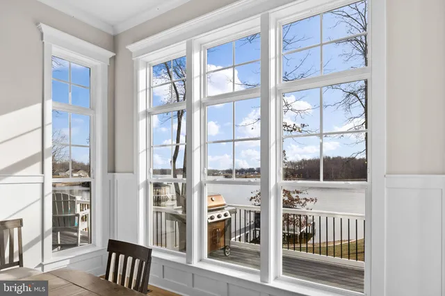 a view of a terrace with sitting area