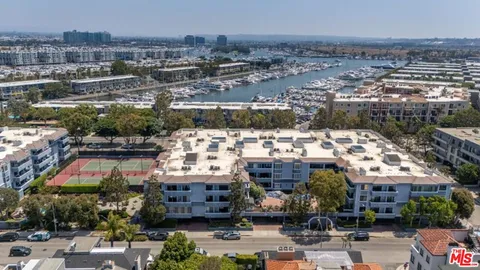 $805,000 | 4600 Vía Dolce, Unit 206, Marina del Rey, CA 90292