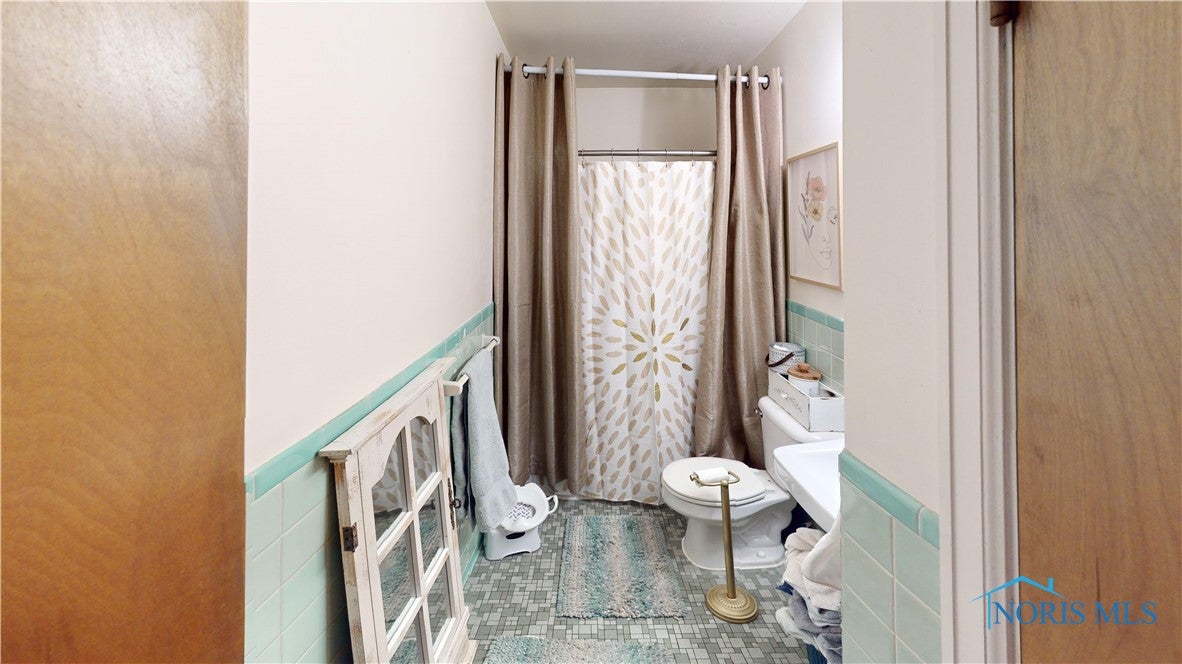3756 Sherbrooke Road Toledo, OH 43613 - Photo 10 of 24 Gallery Image 10