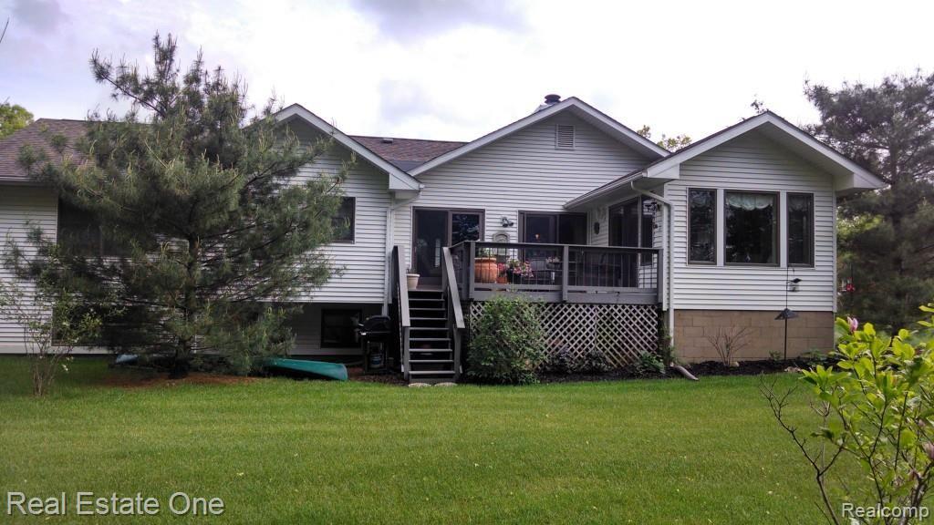 1444 Rowe Road Milford, MI 48380 - Photo 20 of 24 IMG_20140528_181203146_HDR.jpg