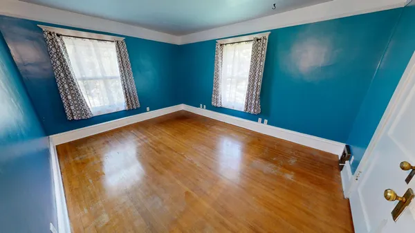 $2,280 | 216 Litchfield Avenue Southeast, Willmar, MN 56201