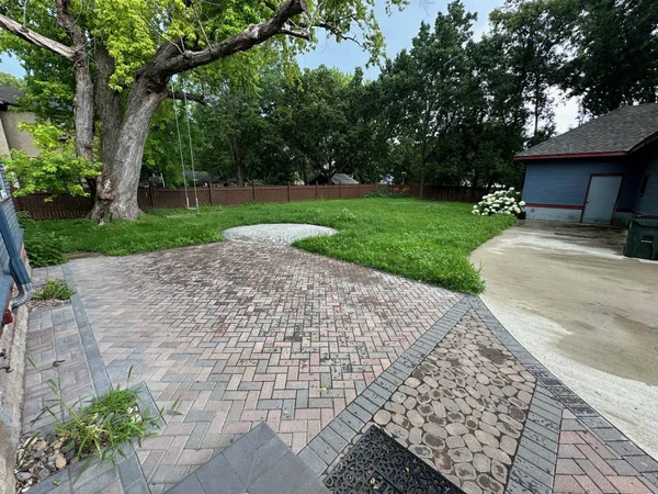 $2,280 | 216 Litchfield Avenue Southeast, Willmar, MN 56201