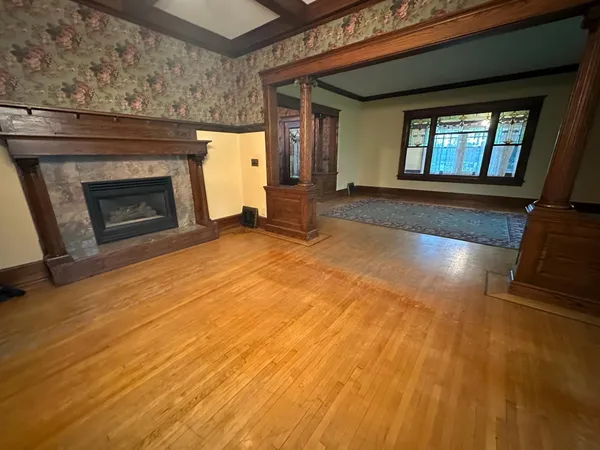 $2,280 | 216 Litchfield Avenue Southeast, Willmar, MN 56201