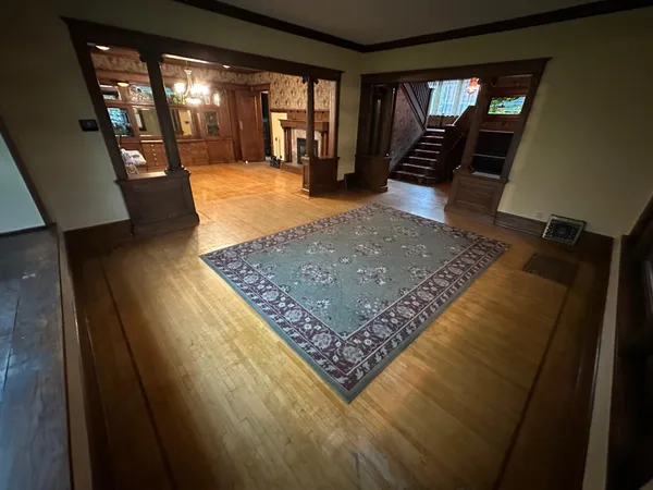 $2,280 | 216 Litchfield Avenue Southeast, Willmar, MN 56201