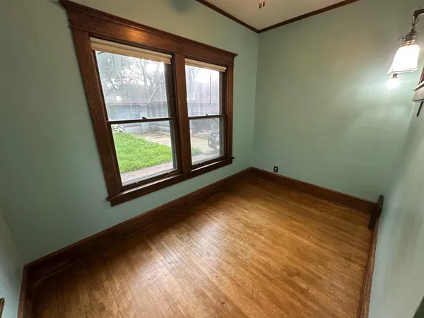 $2,280 | 216 Litchfield Avenue Southeast, Willmar, MN 56201